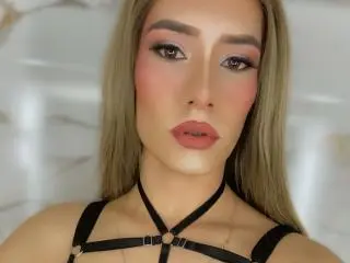 Xlovecam Nude Webcam of CamiiNiieves