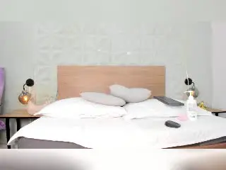 Xlovecam Live Sex of ValeryTranss