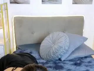 Xlovecam Free Live Porn of CassandraWise