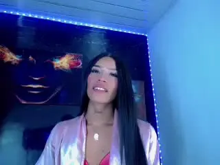 Xlovecam Free Porn Cam of KeishaSexyBrood